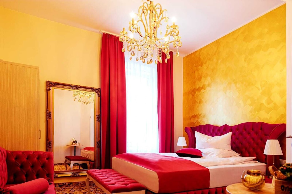 Hotel Hamburger Perle - last minute hotel in Hamburg