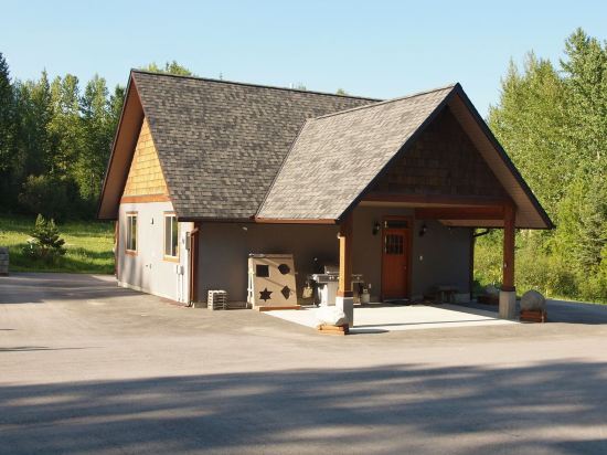 Mountain Town Properties Black Jack’s Flat — Rossland — photo 2