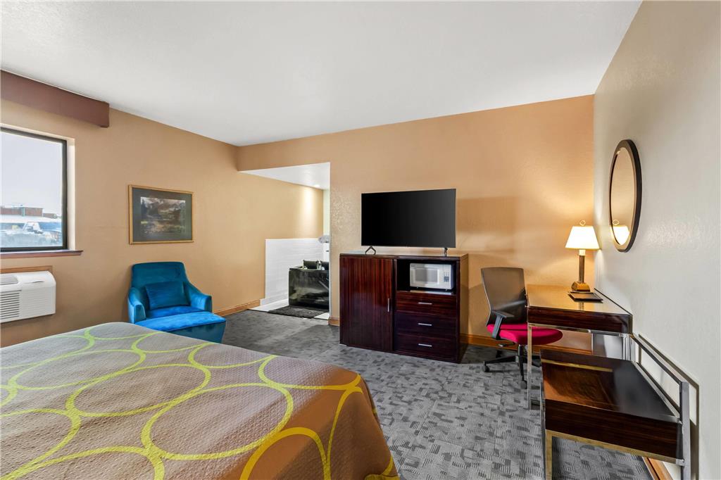 Super 8 by Wyndham Uniontown PA - photo 29