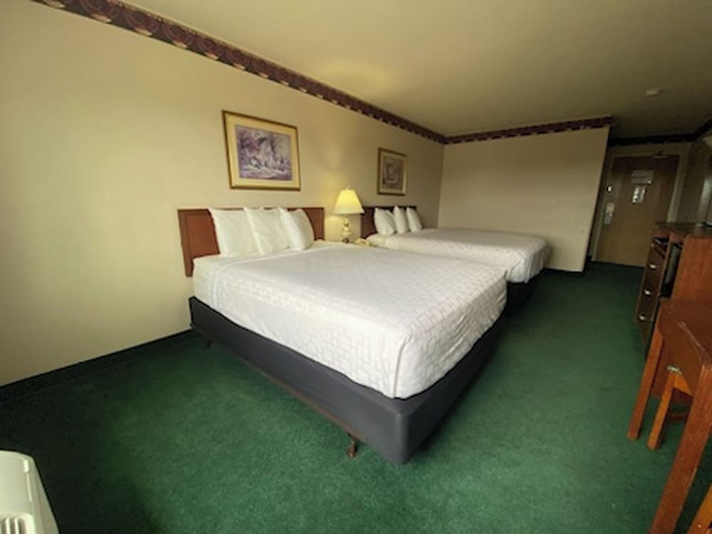 Fairbridge Inn & Suites Miles City - photo 30