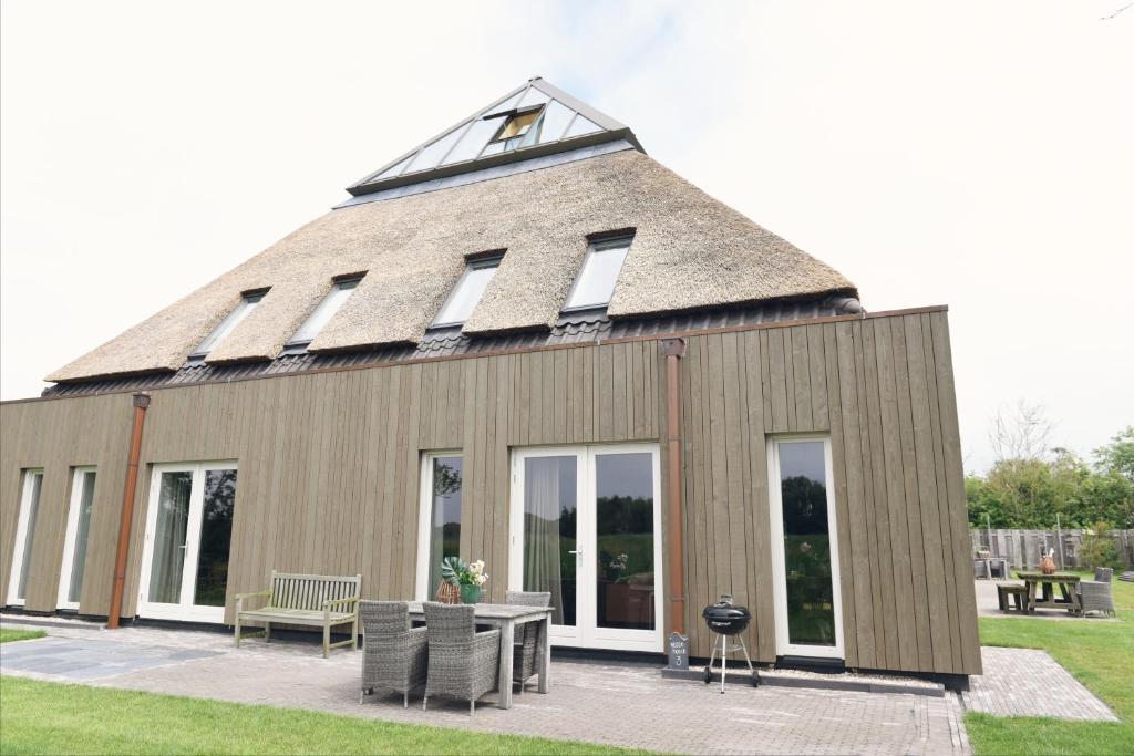Vossehoeck 3 by Droomvilla — hotel in Callantsoog