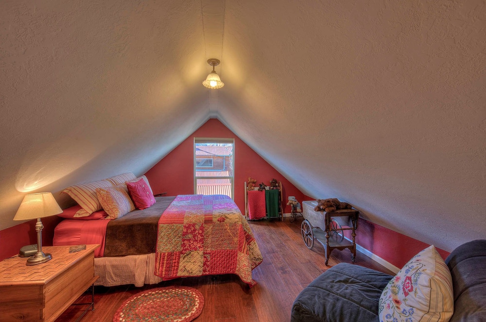 Cali Cochitta Vacation Rentals - photo 6