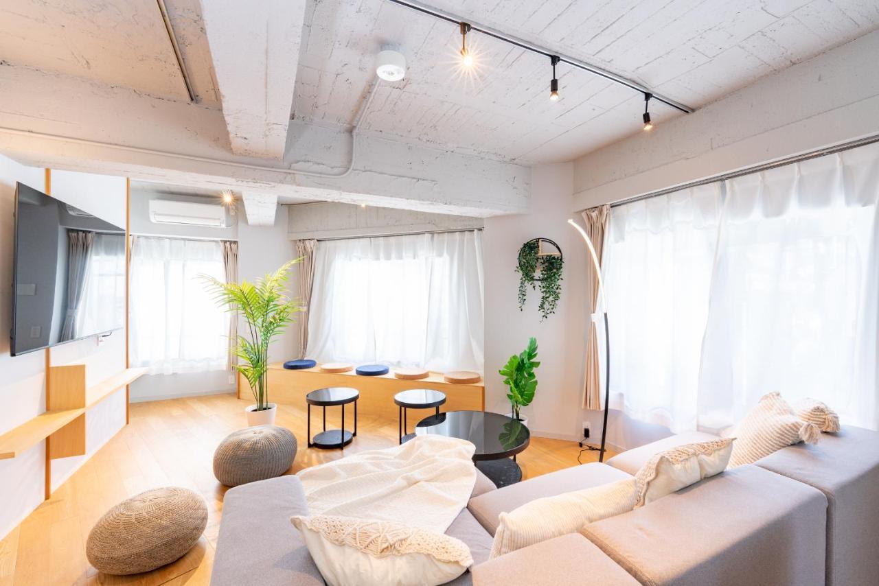 Eminaz Minami Otsuka 3F4F — 4-Star Luxury Hotel in Tokyo, Japan