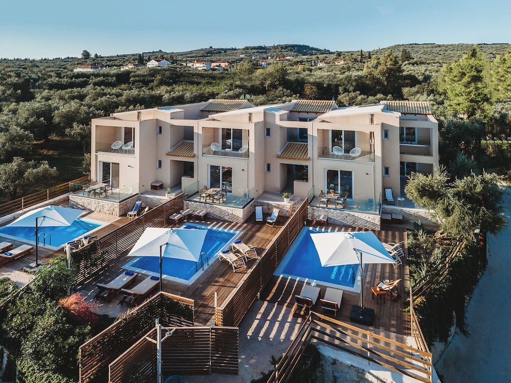 Dolce Luxury Villas — 4-Star Luxury Hotel in Zakynthos, Greece