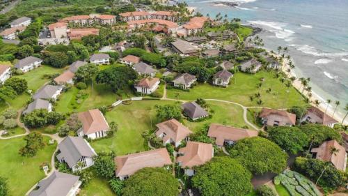 Beautiful 1br condo with air conditioning in Kiahuna Paradise — 4-Star Luxury Hotel in Koloa, United States