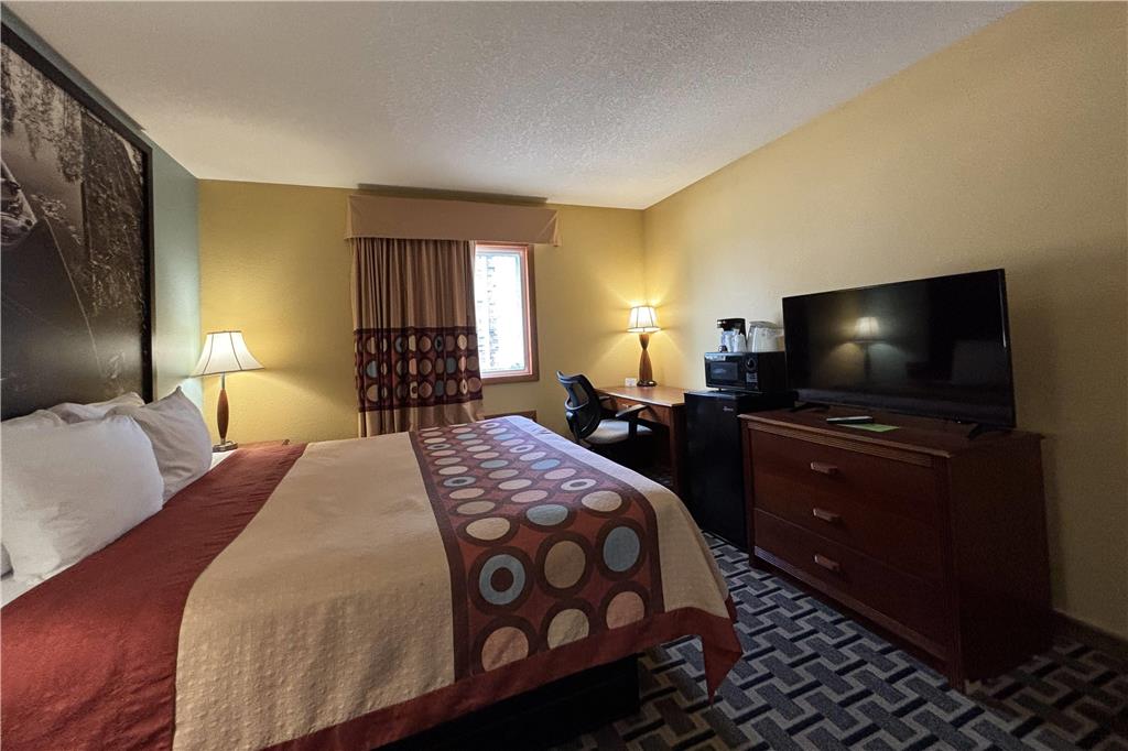 Super 8 by Wyndham Staunton - photo 11