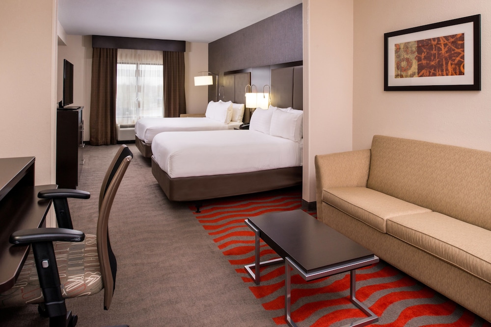 Holiday Inn Express Hotel & Suites Monroe - photo 26