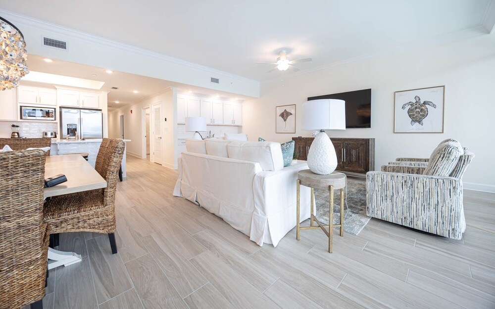 Phoenix Gulf Towers 2106 2 Bedroom Condo - photo 13