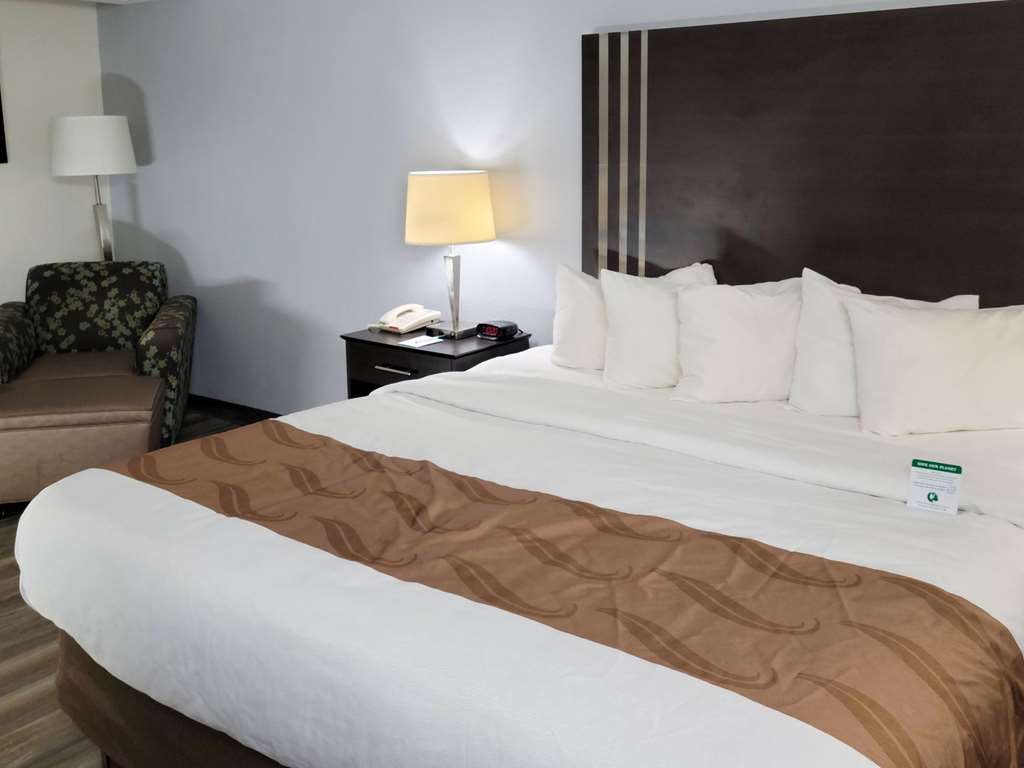 Quality Inn Terre Haute University Area - photo 18