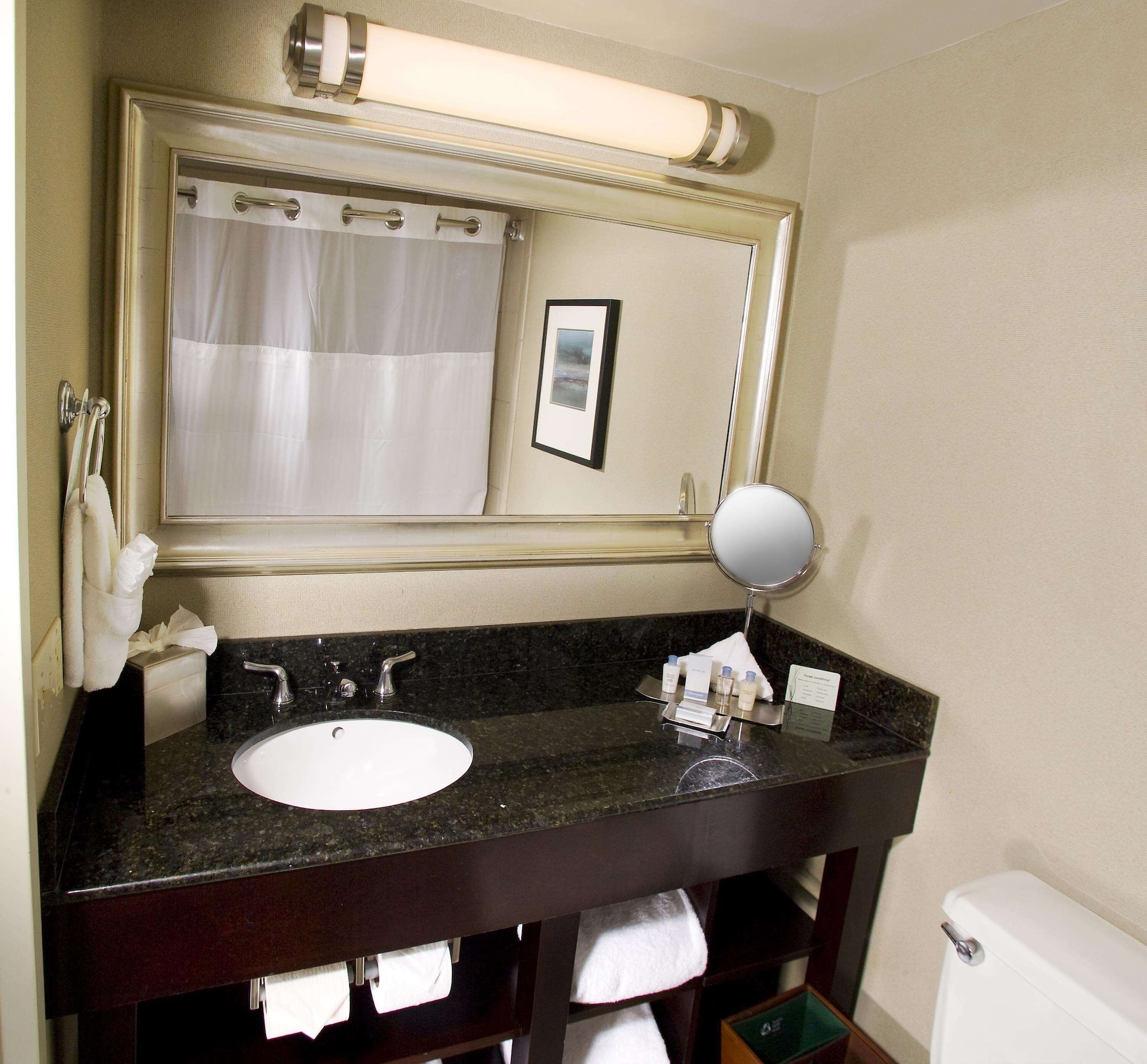 DoubleTree by Hilton Norwalk - photo 3