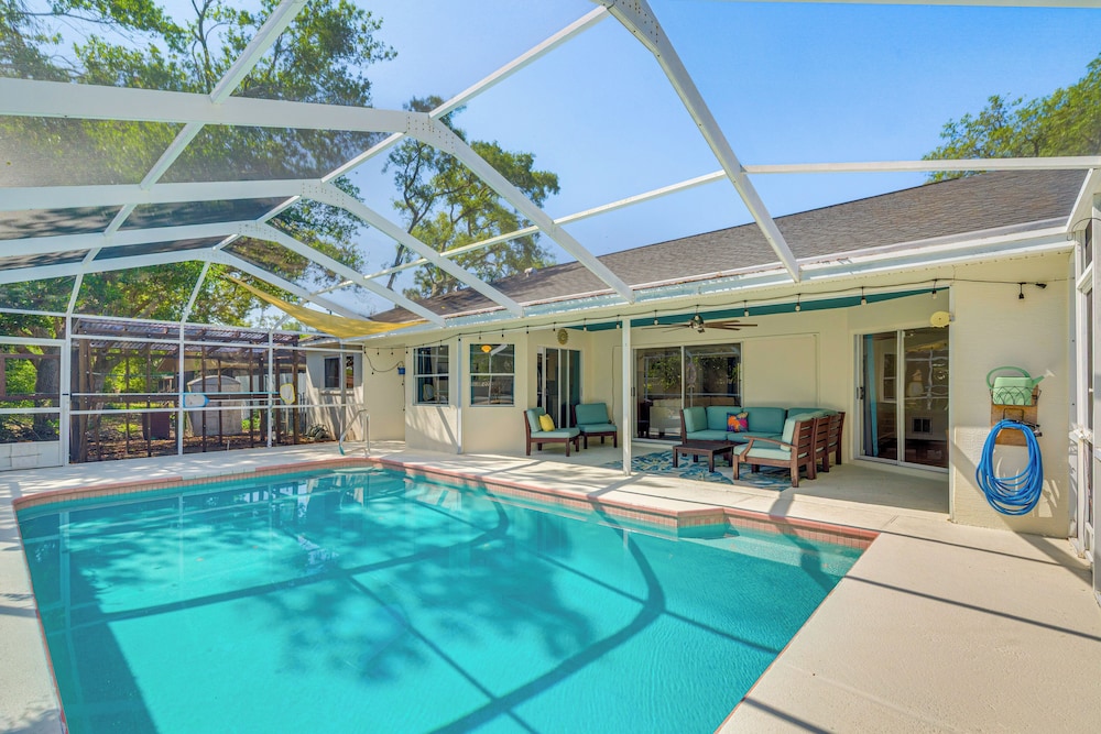 Private Pool & Lanai: Spring Hill Oasis - last minute hotel in Spring Hill