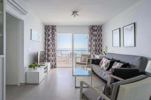 Apartment with garage in AlmuA ecar — 4-Star Luxury Hotel in Almunecar, Spain