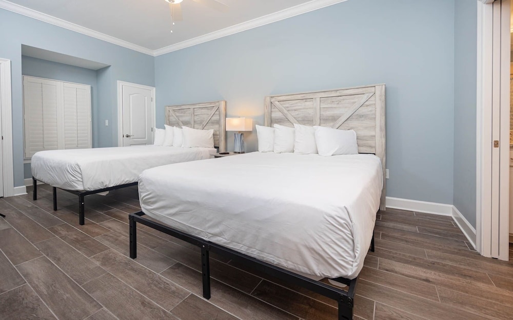 Phoenix Gulf Towers 1802 2 Bedroom Condo - photo 7