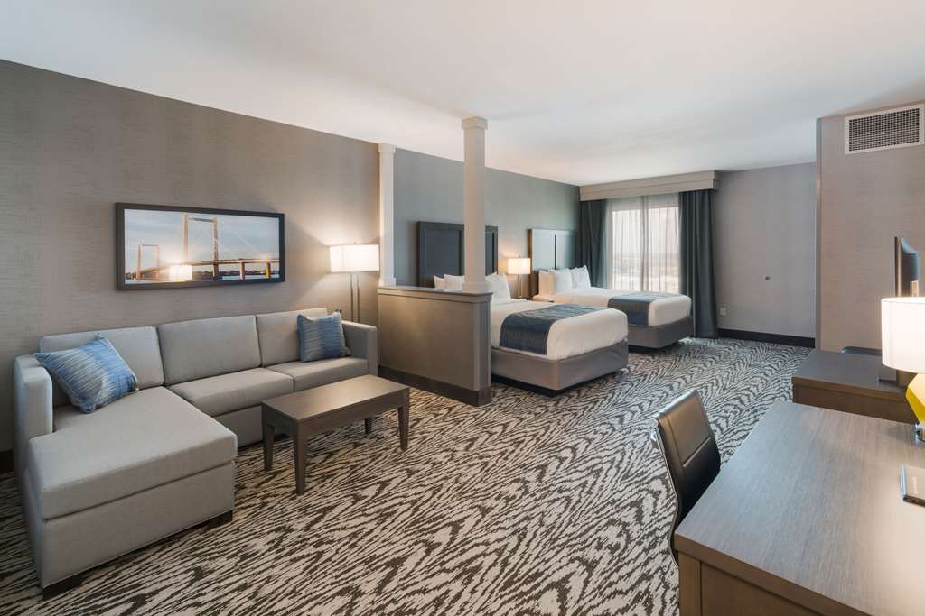 Comfort Suites Kennewick At Southri - photo 41