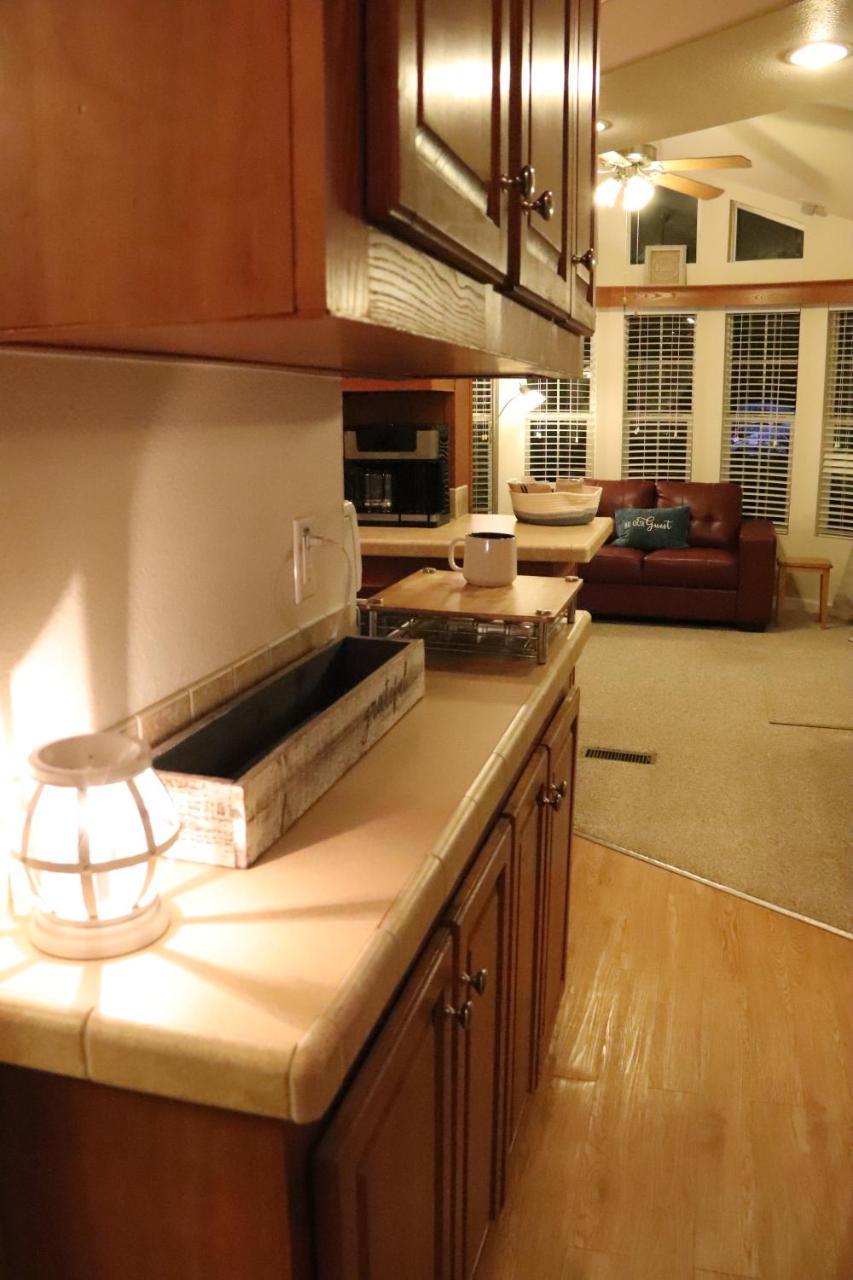 Berry Patch Cottage — Longview — photo 4