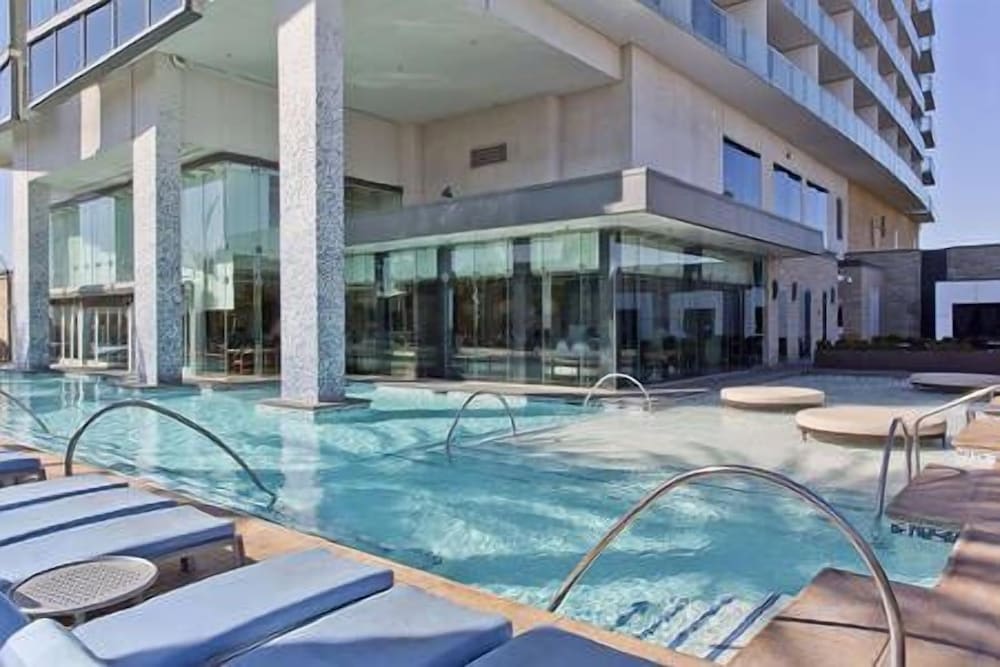 Luxury Suites at the Palms - photo 43