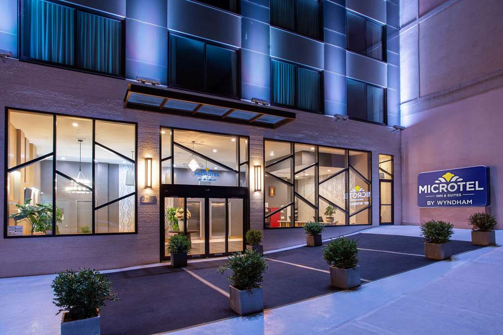 Microtel Inn by Wyndham Long Island City in Long Island City, United States