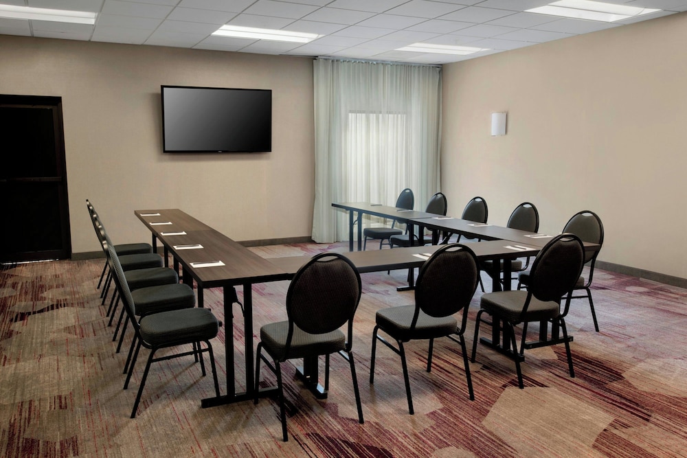Courtyard by Marriott Mt. Laurel - photo 24