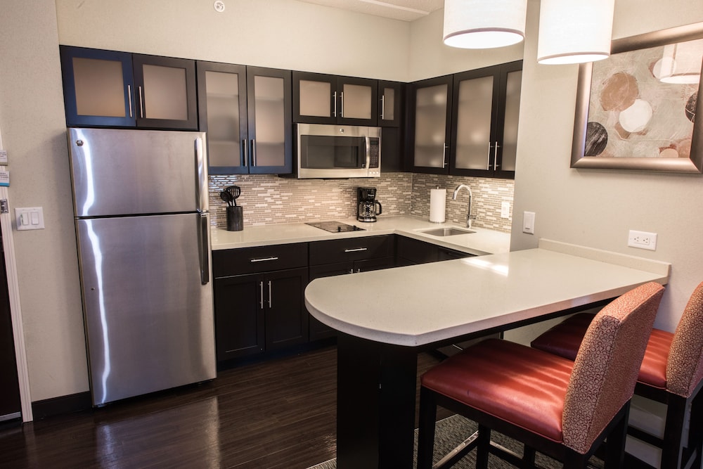 Staybridge Suites Albany Wolf Rd Colonie Center by IHG - photo 8