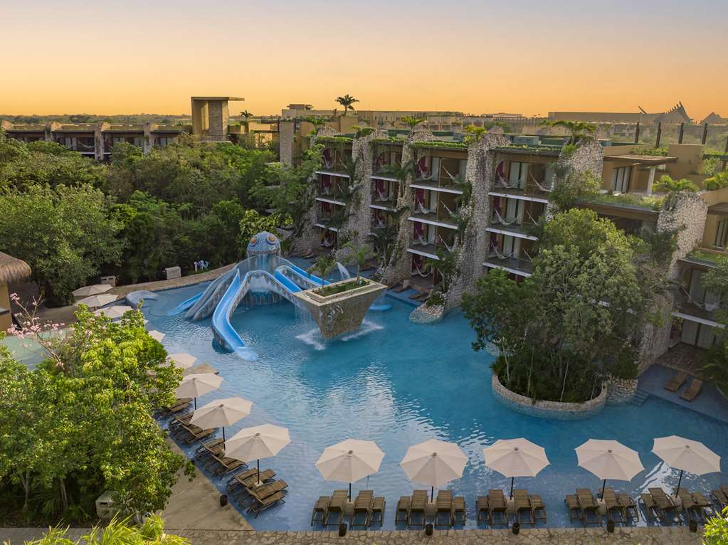 Hotel Xcaret Mexico Octopus Pool