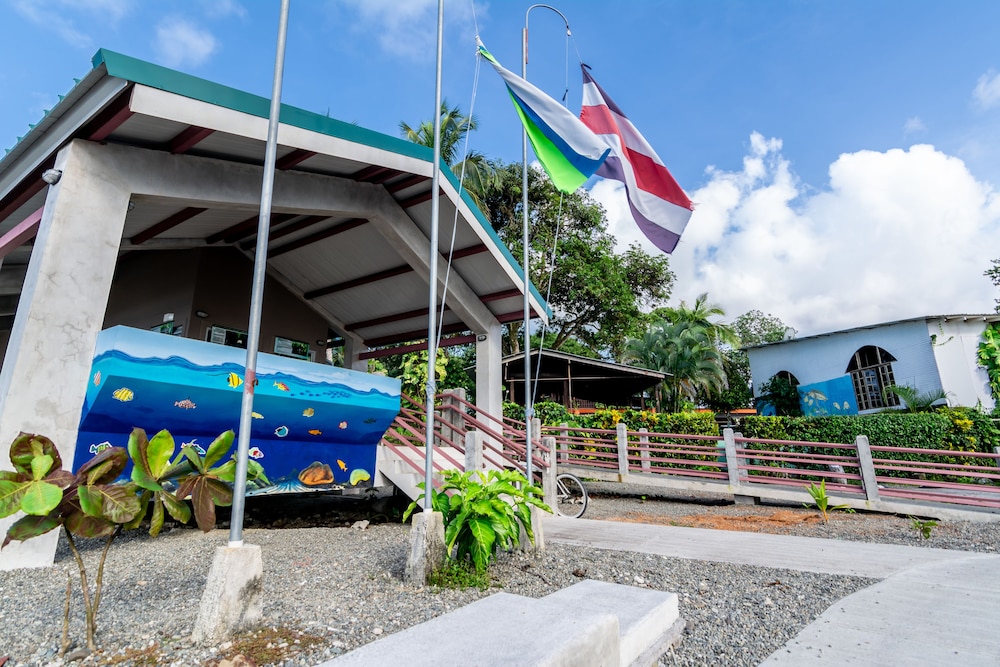 Cabinas Arrecife in Limon, Costa Rica