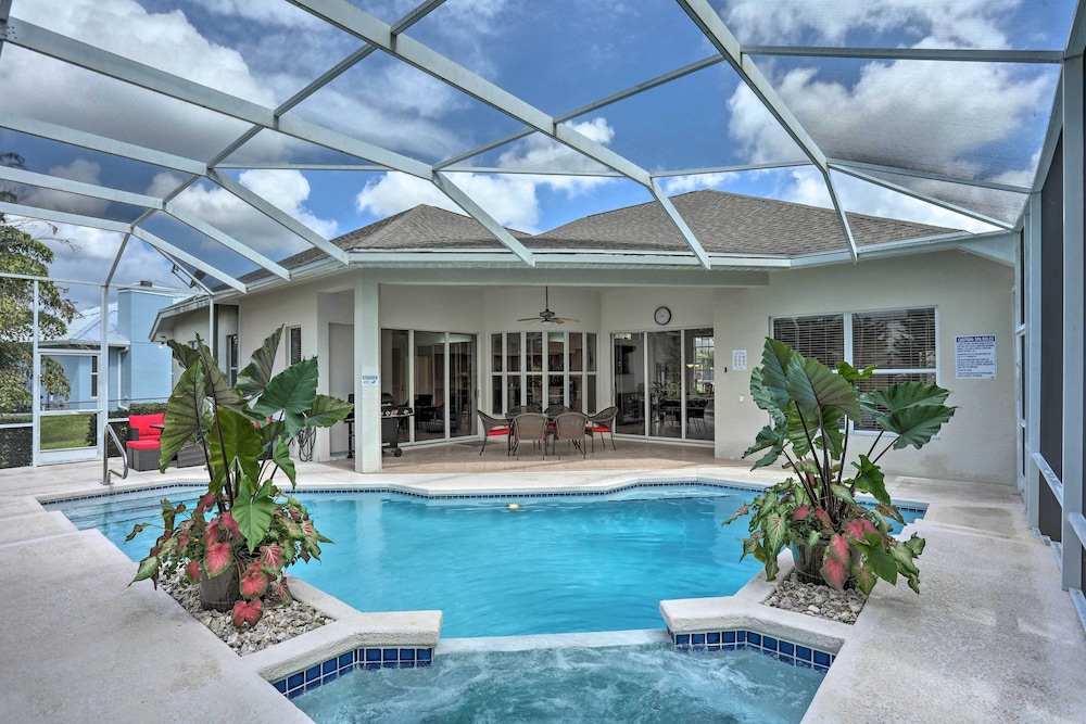 Private Pool & Hot Tub: Port St Lucie Escape — hotel in Port Saint Lucie