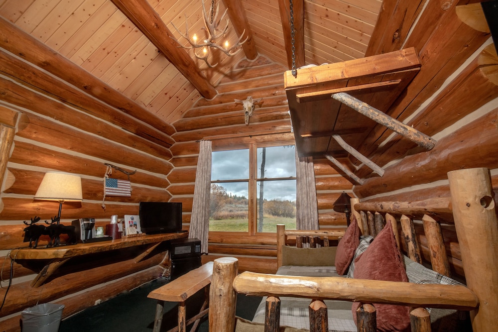 Hatchet Resort - photo 14