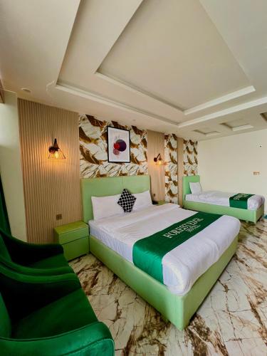 Forest Edge Hotel in Murree, Pakistan