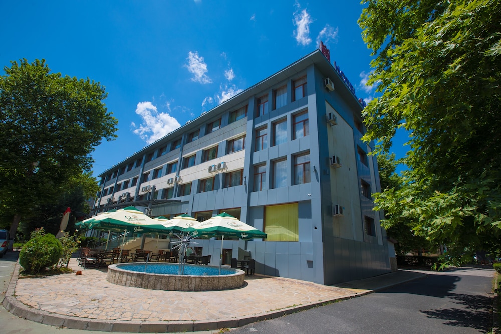 Hotel Ustra in Kardzhali, Bulgaria