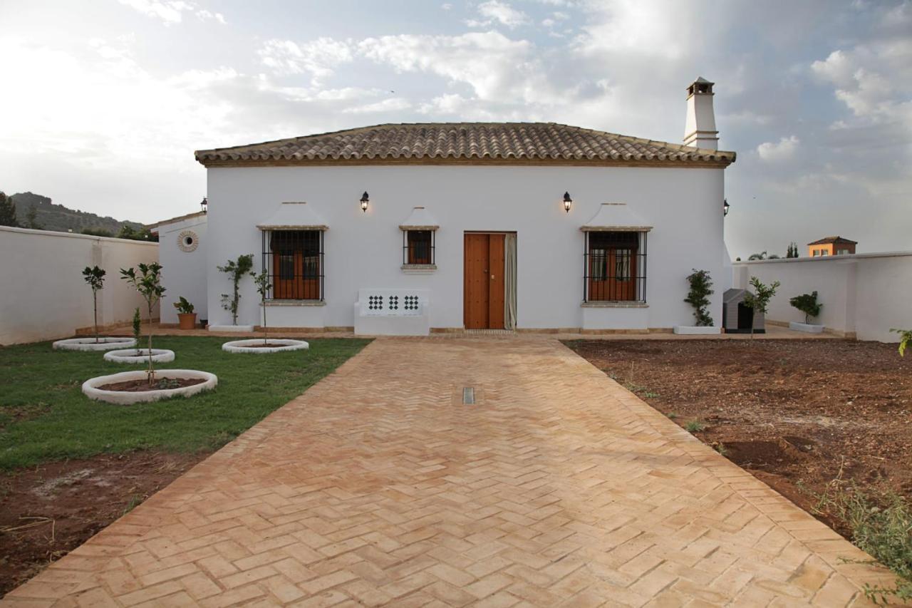 Casa J&V — 4-Star Luxury Hotel in Montellano, Spain