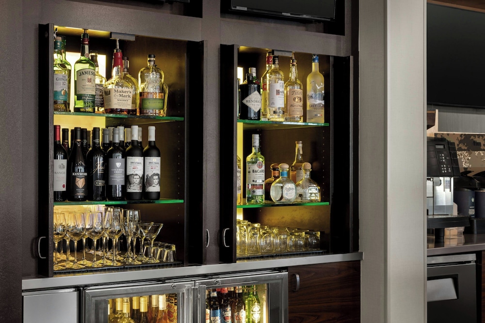 Courtyard by Marriott Santa Rosa - photo 28
