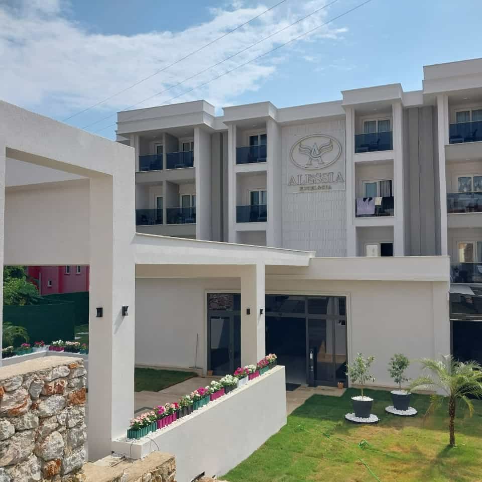 Alessia Hotel and Spa — Side — photo 2