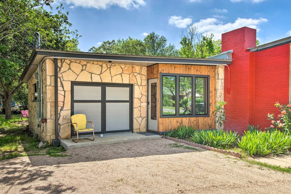 Retro Updated Blanco Abode Steps To Main Street