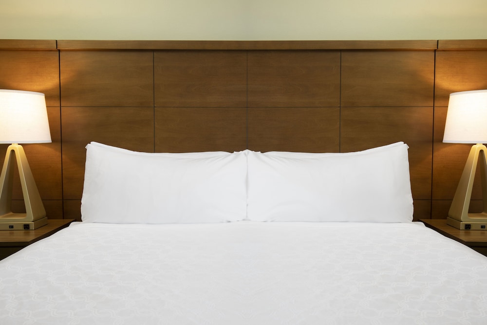 Staybridge Suites Reno by IHG - photo 35