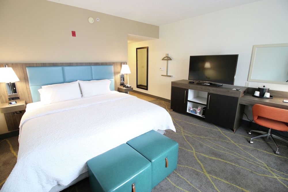 Hampton Inn & Suites Palm Coast - photo 16