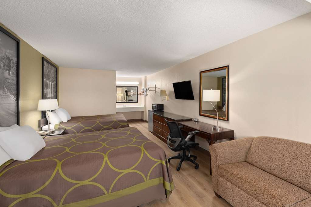 Super 8 by Wyndham Fort Mitchell Cincinnati Area - photo 16