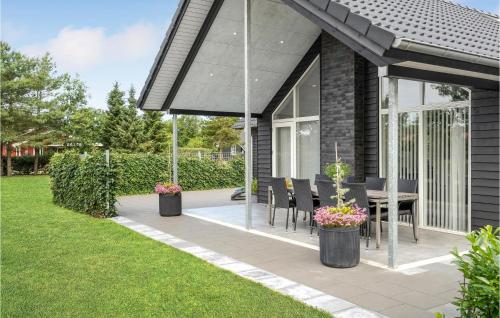 Four Bedroom Holiday Home In Tarm — Tarm — photo 2