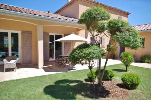 La Lilas des Fargues Maison d'Hôtes — 4-Star Luxury Hotel in Albi, France