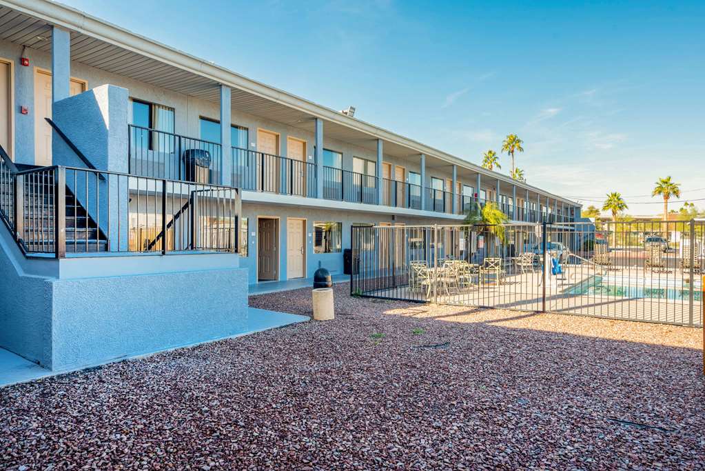 Rodeway Inn Phoenix North I 17 - photo 20