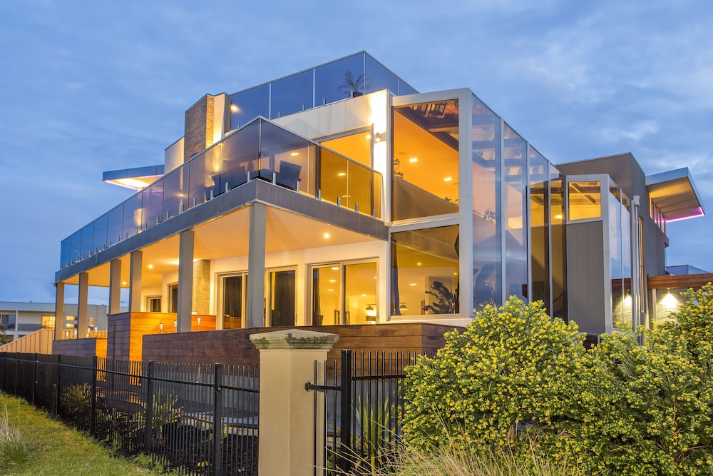 Starhaven Retreat — 4-Star Luxury Hotel in Portarlington, Australia