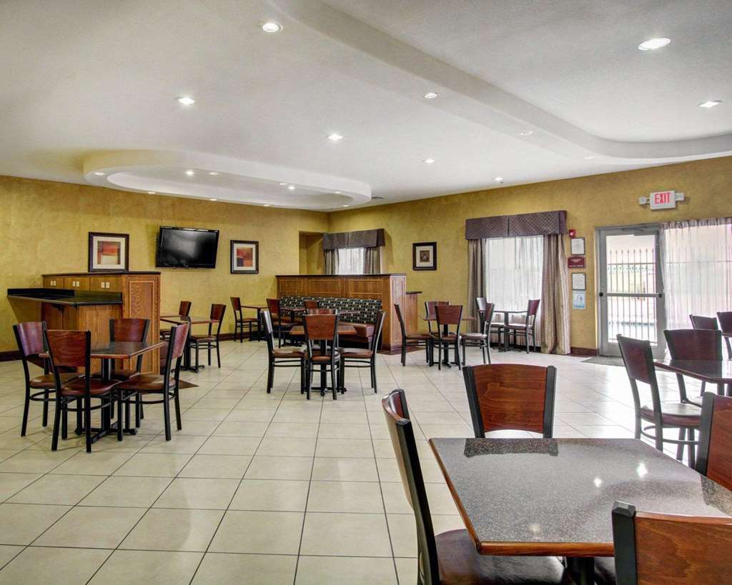 Comfort Inn & Suites Alvarado - photo 29