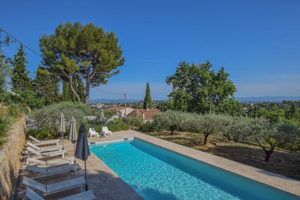 Le Clos en Provence - carbon neutral hotel in Flayosc