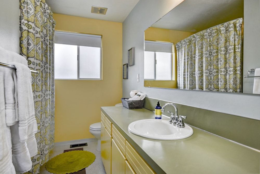 The East End Retreat - photo 8