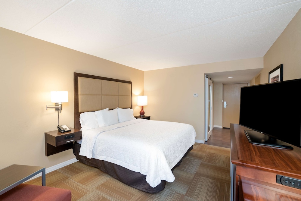 Hampton Inn Lafayette - photo 6