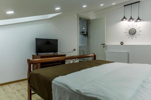 Mari's Smart House