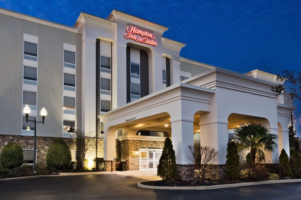 Hampton Inn & Suites Lanett West Point - photo 36