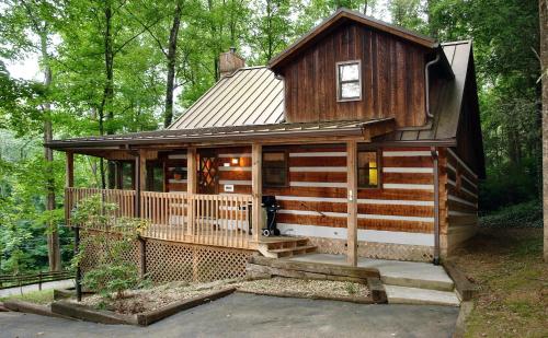 Parkside Party #1676 — 4-Star Luxury Hotel in Gatlinburg, United States