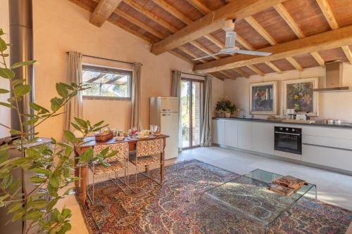 Donna Tosca Country Holiday Home — 4-Star Luxury Hotel in Suvereto, Italy