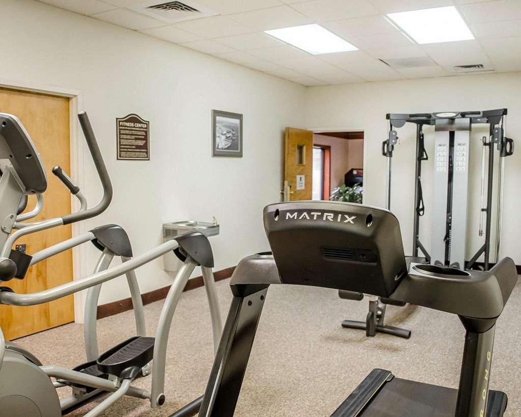 Quality Inn & Suites Pensacola Bayview - photo 27