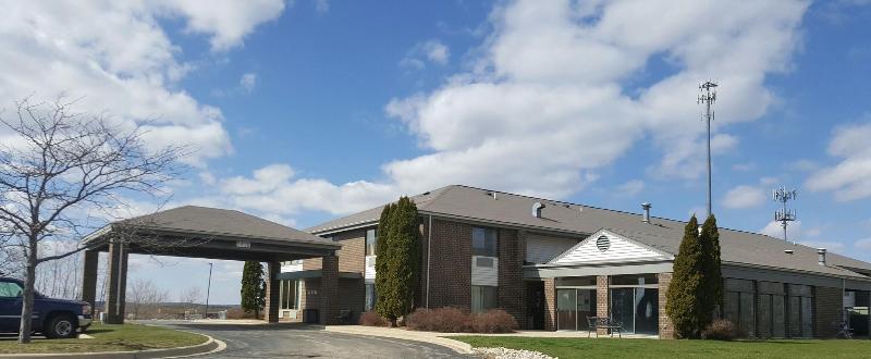 Days Inn by Wyndham Johnson Creek - photo 5